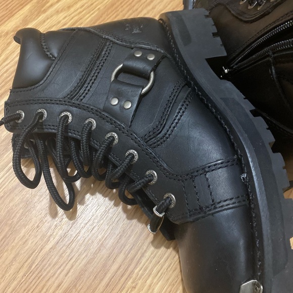 Harley Davidson beautiful new - Picture 6 of 10